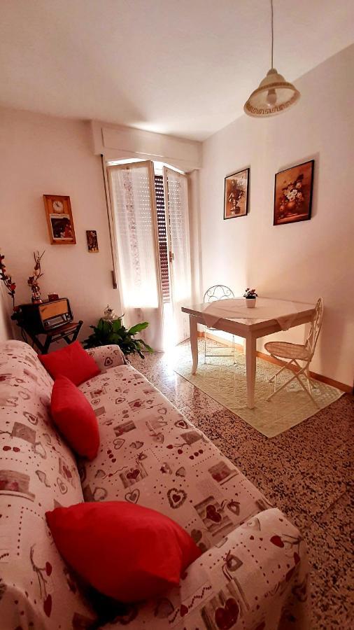 B&B Rosa Samarate Extérieur photo