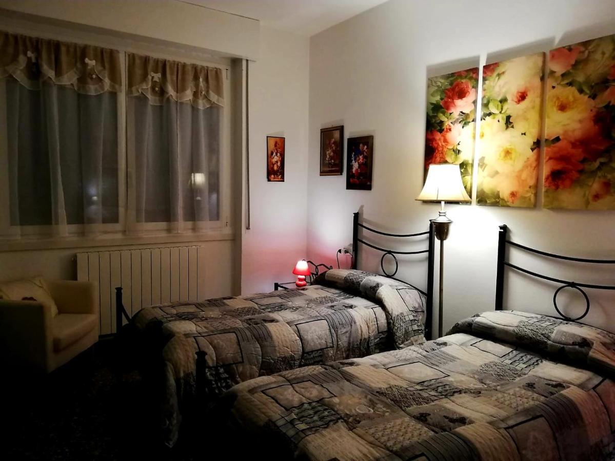 B&B Rosa Samarate Extérieur photo